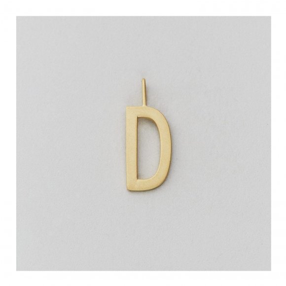 Design Letters - Bogstavcharm 16 mm i gold fra Design Letters