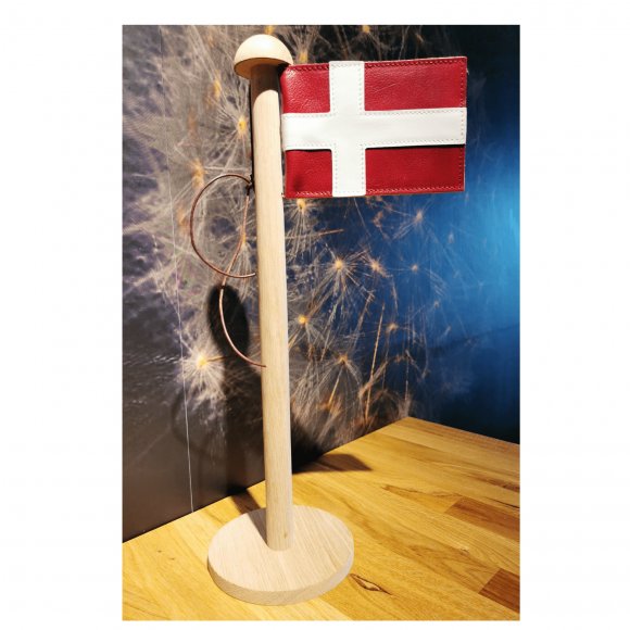 Nordic by hand - Lille bord flag nyt design fra Nordic By Hand