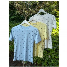 Pulz Jeans - Ribbon t-shirt fra Pulz