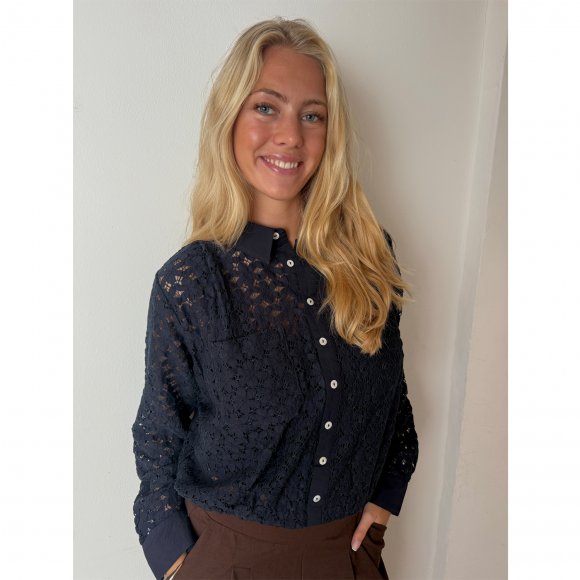 Continue - Kit lace bluse fra Continue Continue - Kit lace bluse fra Continue